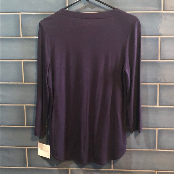 Croft & Barrow Plum shirt size small - Picture 2 of 5